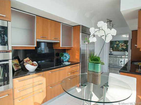 5th image of 1331 Brickell Bay Dr APT 2608