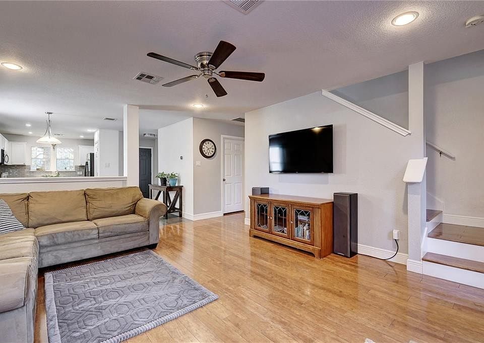 1st image of 2200 Melissa Oaks Ln