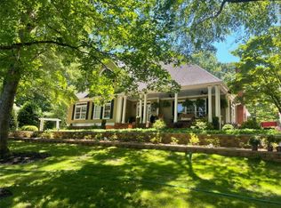 2832 B Wilson Rd, Commerce, GA 30529