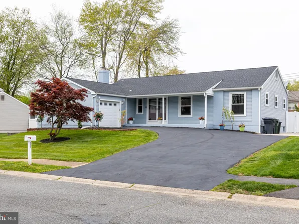 3321 Altamont Dr, Wilmington, DE 19810