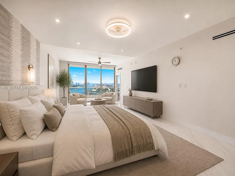 900 Biscayne Blvd #4202 — Photo 3