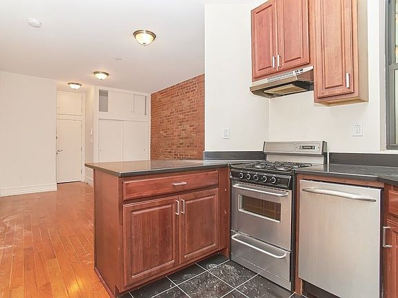 3rd image of 205 W 80th St APT 1D
