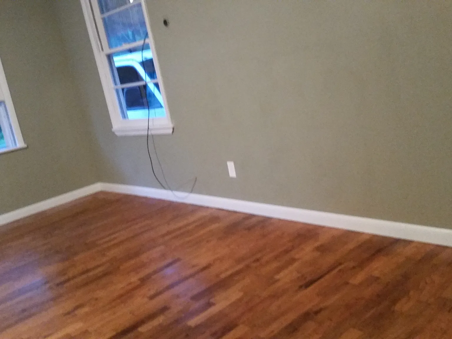 510 Coyne St — Photo 1