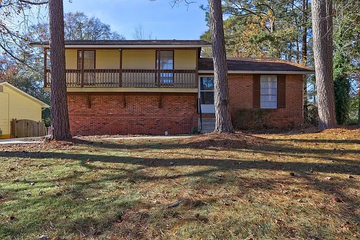 8897 Creekwood Ct photo 1