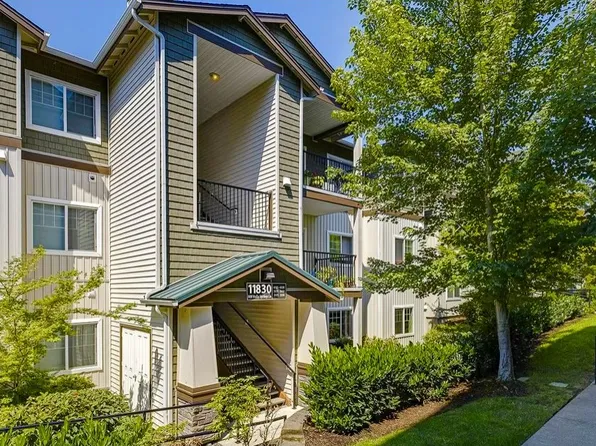 11830 NW Holly Springs Ln Unit 206, Portland, OR 97229
