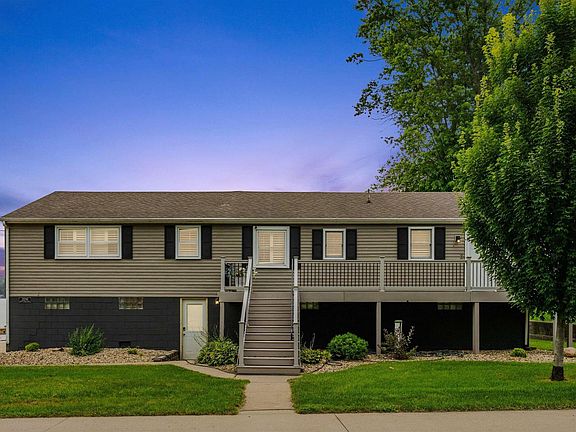 5th image of 22799 Great River Rd