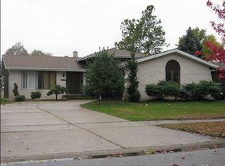 2134 41st Pl, Highland, IN 46322