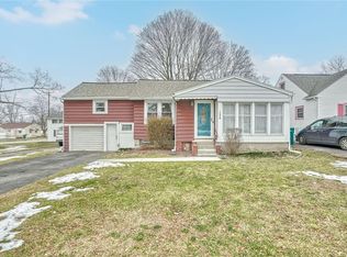 124 Brayton Rd, Rochester, NY 14616