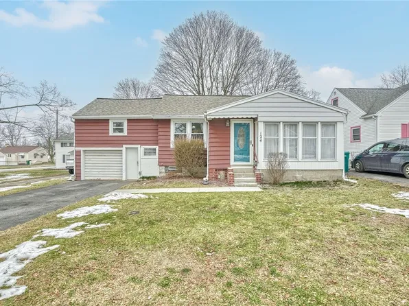 124 Brayton Rd, Rochester, NY 14616