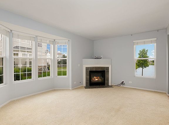3rd image of 24954 W Gates Ln