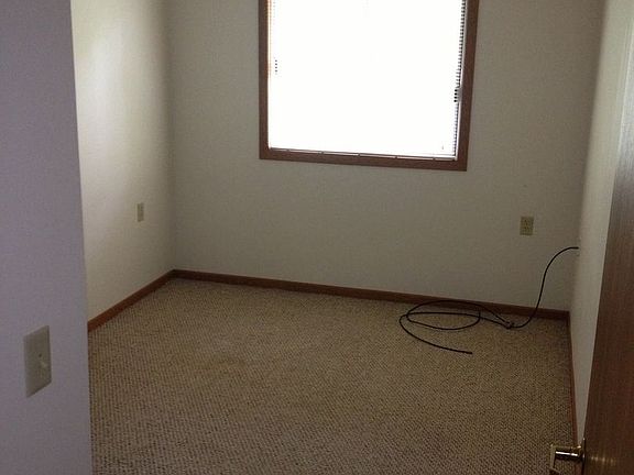 4th image of 1814 N Randall Ave #4