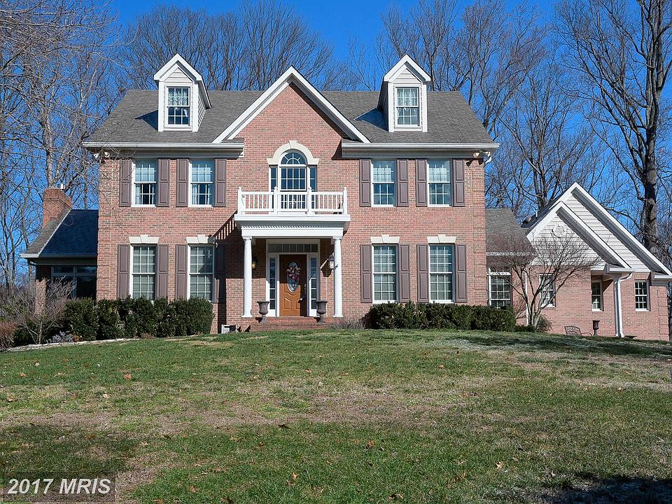 1st image of 2020 Martins Grant Ct
