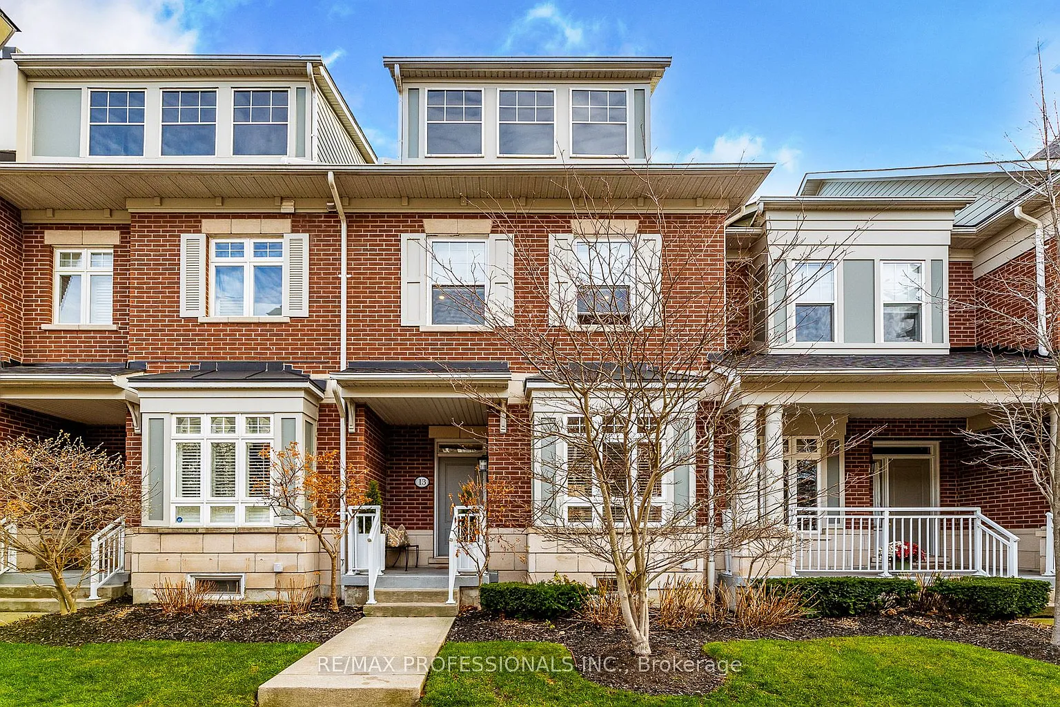 13 Compass Way photo 1