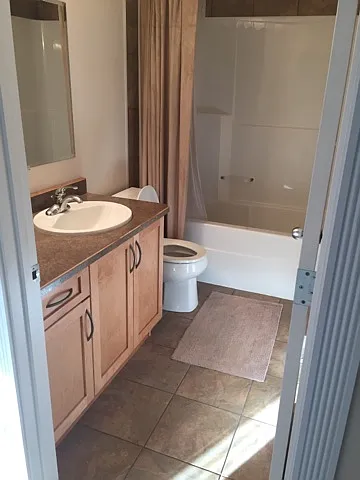 112 Warbler Ave #112 Photo 1
