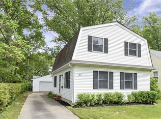109 Forest Hill Dr, Avon Lake, OH 44012