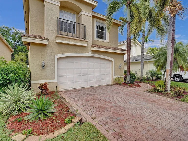8876 Sandy Crest Ln #8876 — Photo 40