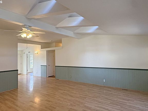 5th image of 90750 Hill Rd