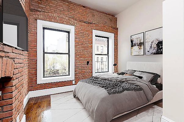 1st image of 113 Christopher St APT 14