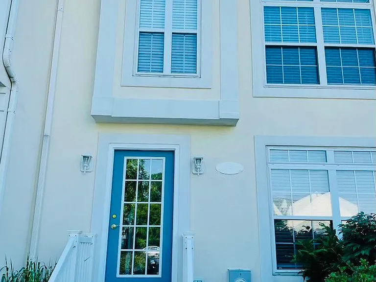 17402 Taramino Pl — Photo 1