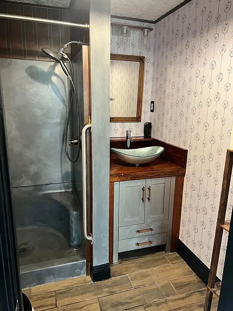 1 bed, 800 sqft, $1,500 — Photo 3