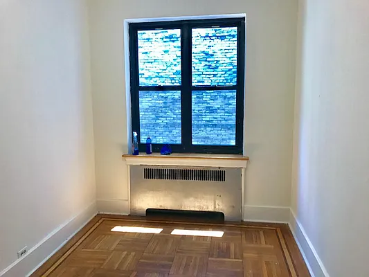 Rented by Sovereign Associates | media 27