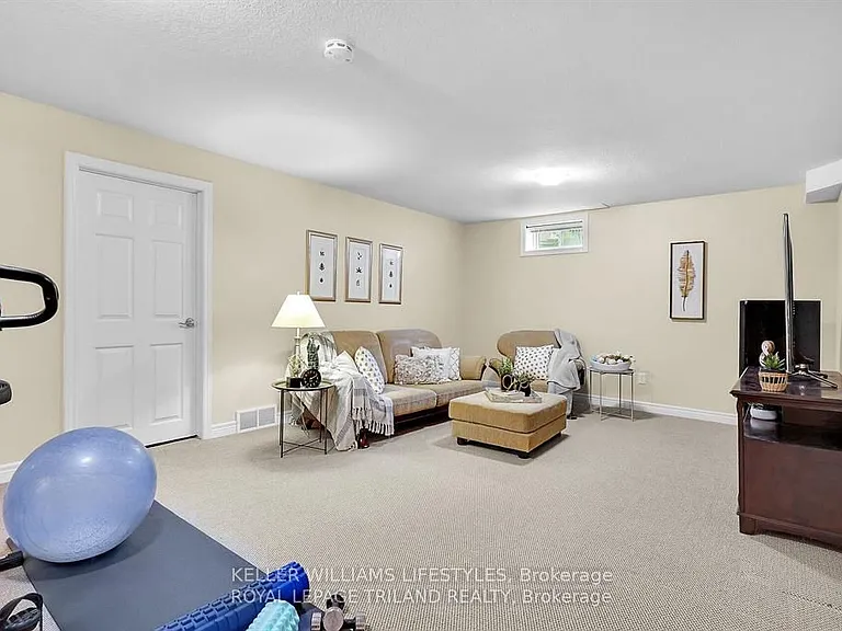 600 Hyde Park Rd #173 — Photo 31
