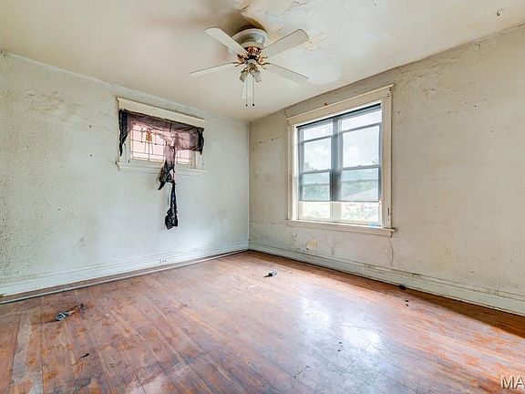 4th image of 2909 Osage St