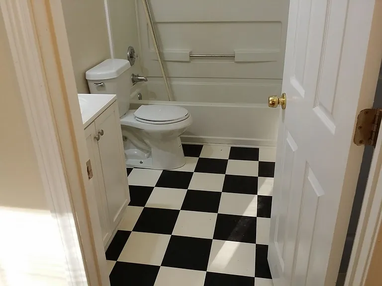 564 Hope St SW — Photo 12