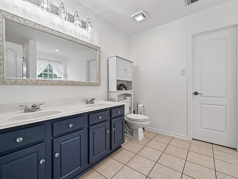 3934 Brook Garden Ln — Photo 22