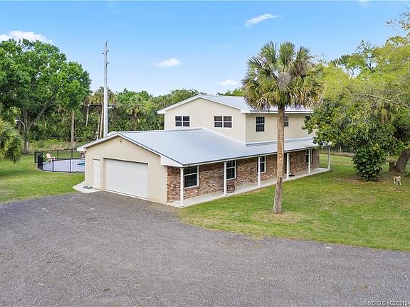 3rd image of 2473 State Road 70 E