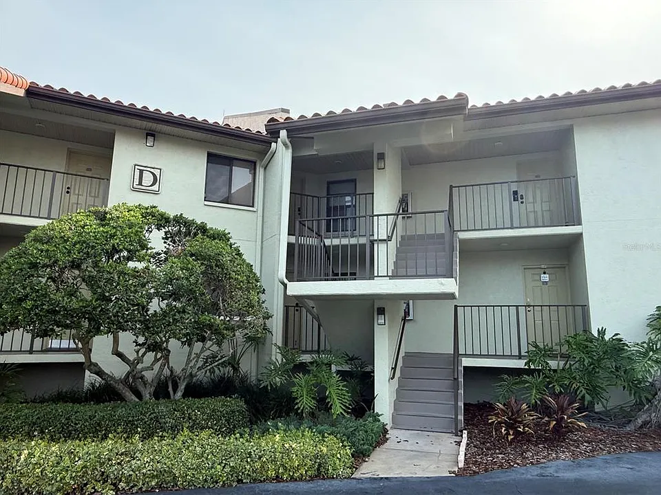 1515 Pinellas Bayway S #42