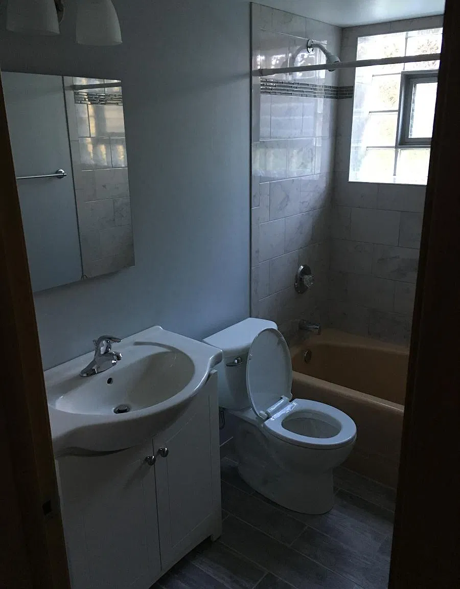 7342 W Carol Street — Photo 4