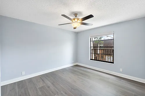 2535 NW 99th Ave Photo 1
