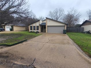 4104 Shawnee Cir, Bryan, TX 77802