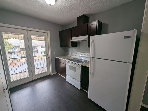 2501 Case St APT 3