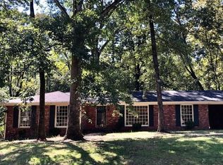 3703 Mayfair Dr, Tuscaloosa, AL 35404