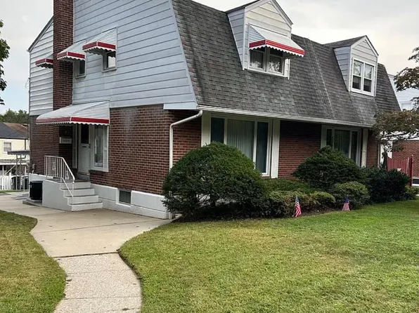 1814 Arch St, Norristown, PA 19401