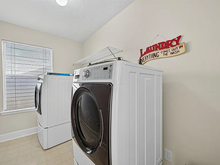 15859 E Park Ct — Photo 14