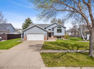 3101 38th Ave S, Fargo, ND 58104