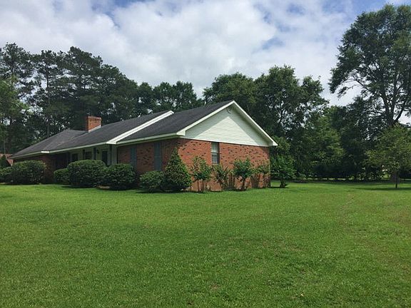 2nd image of 105 Honeysuckle Ave
