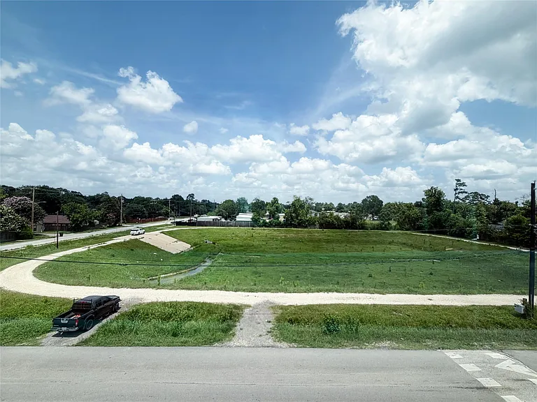 1803 Crestdale Dr — Photo 25