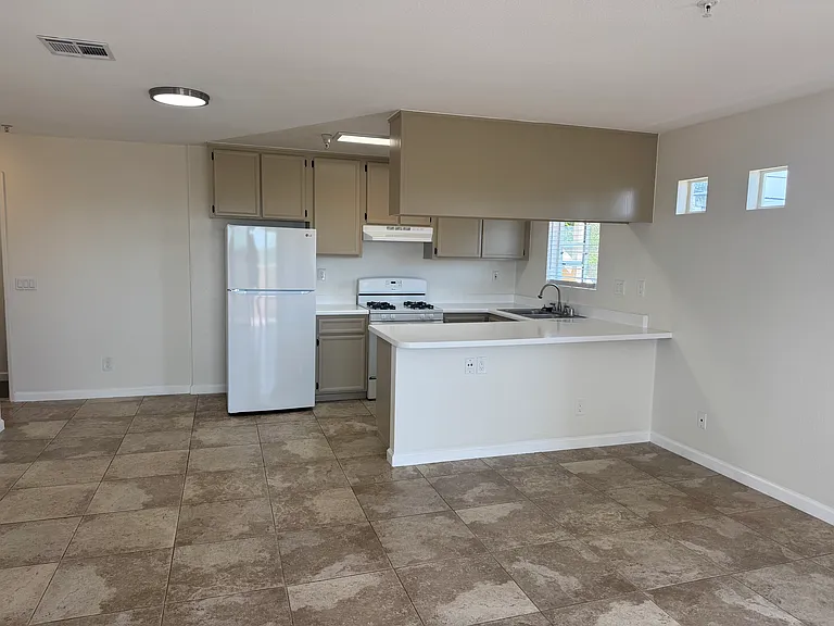 228 Imperial Beach Blvd #D — Photo 12