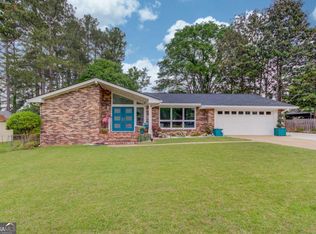 155 Ridgeway St, Winder, GA 30680