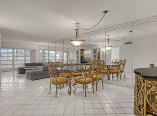 13761 Via Aurora APT A, Delray Beach, FL 33484