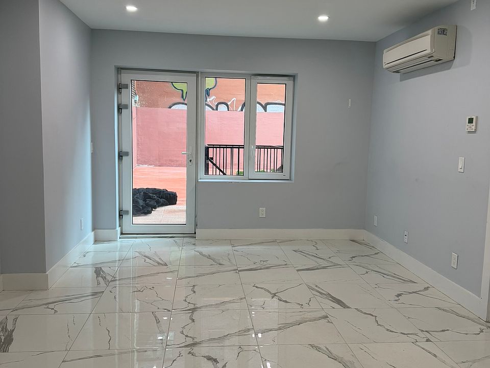 1st image of 38-03 31st St #1