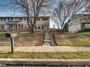 518 Pine St, Leesport, PA