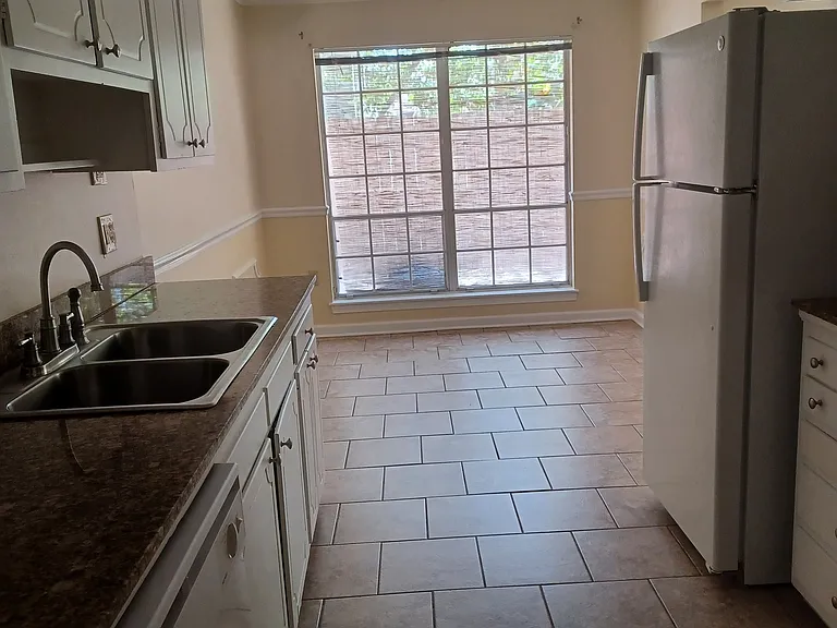 7948 Jefferson Hwy — Photo 6