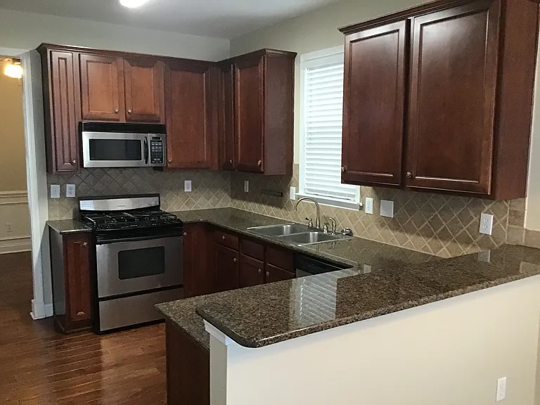 15521 Crossing Gate Dr — Photo 2