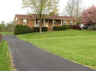 993 Dover Rd, Morristown, TN 37813