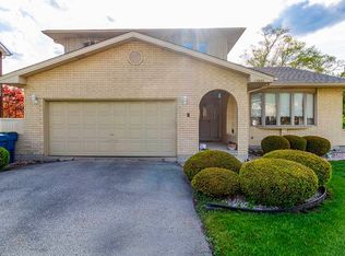 40680 Granada Ct, Palos Hills, IL